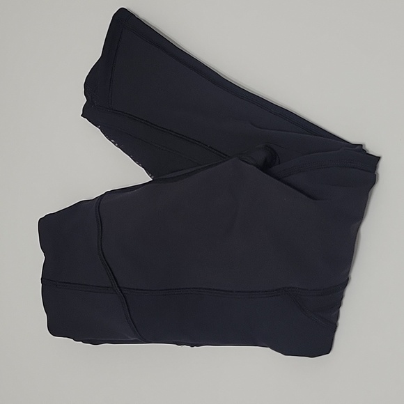 Lululemon Cropped Leggings - Picture 9 of 14